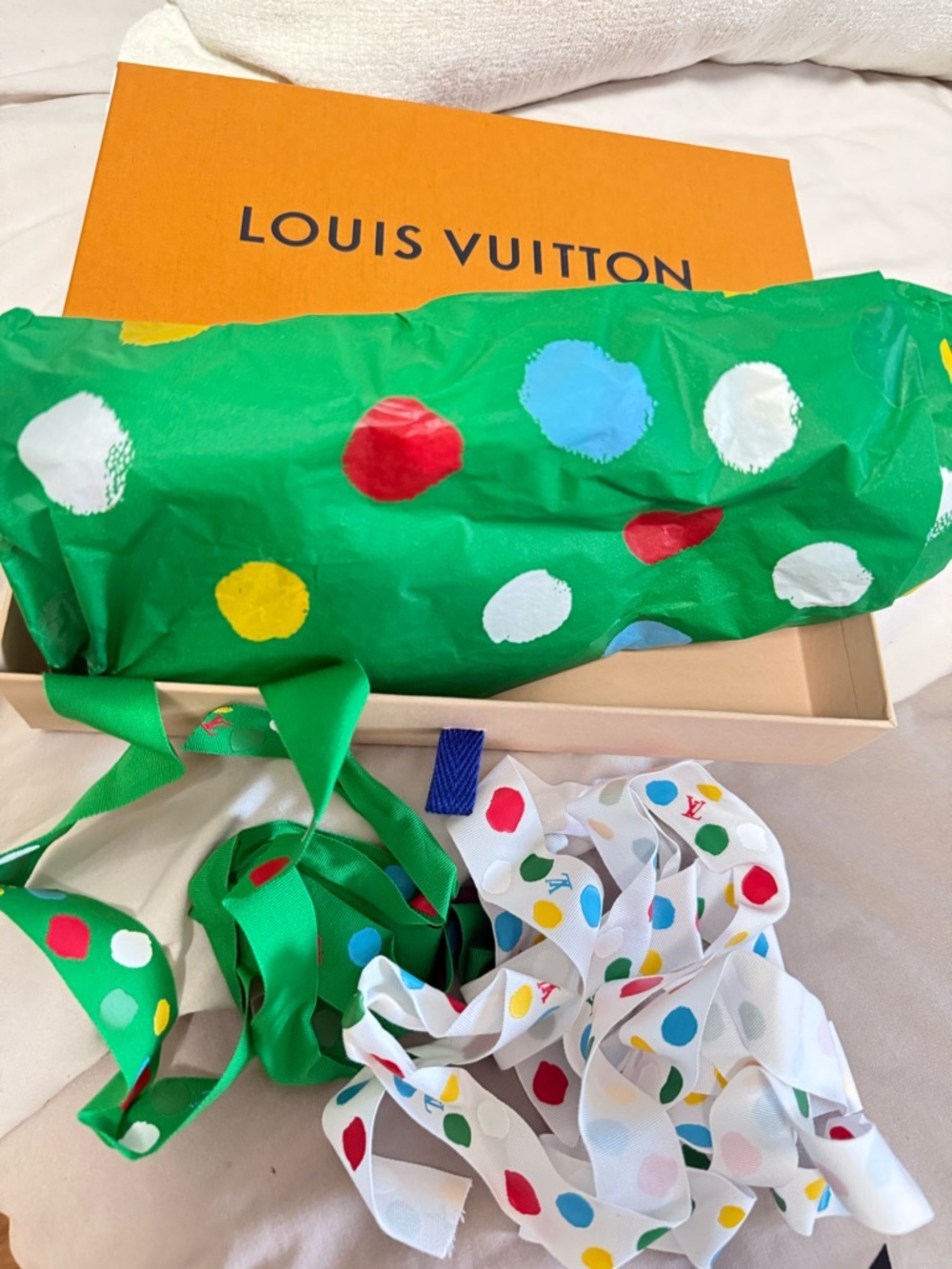 Louis Vuitton Multicolor Polka Dot yayoi kusama collection